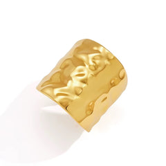 Lola Gold Ring
