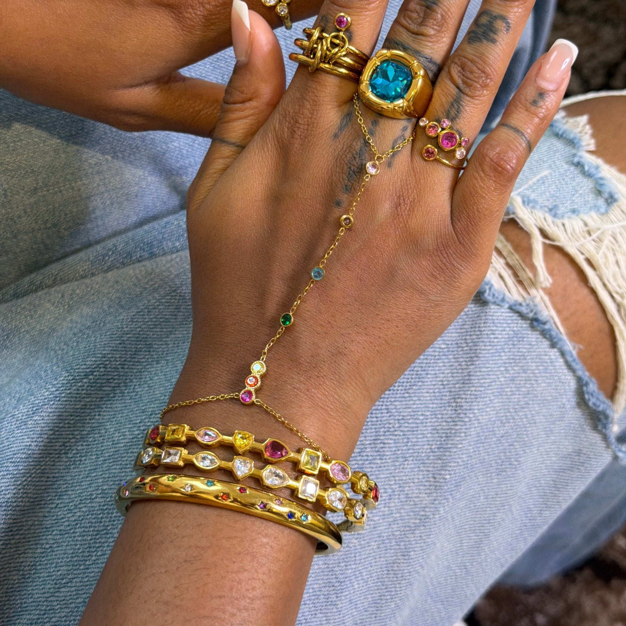 Allie Gold Bangle - ILLUSIVE JEWELS