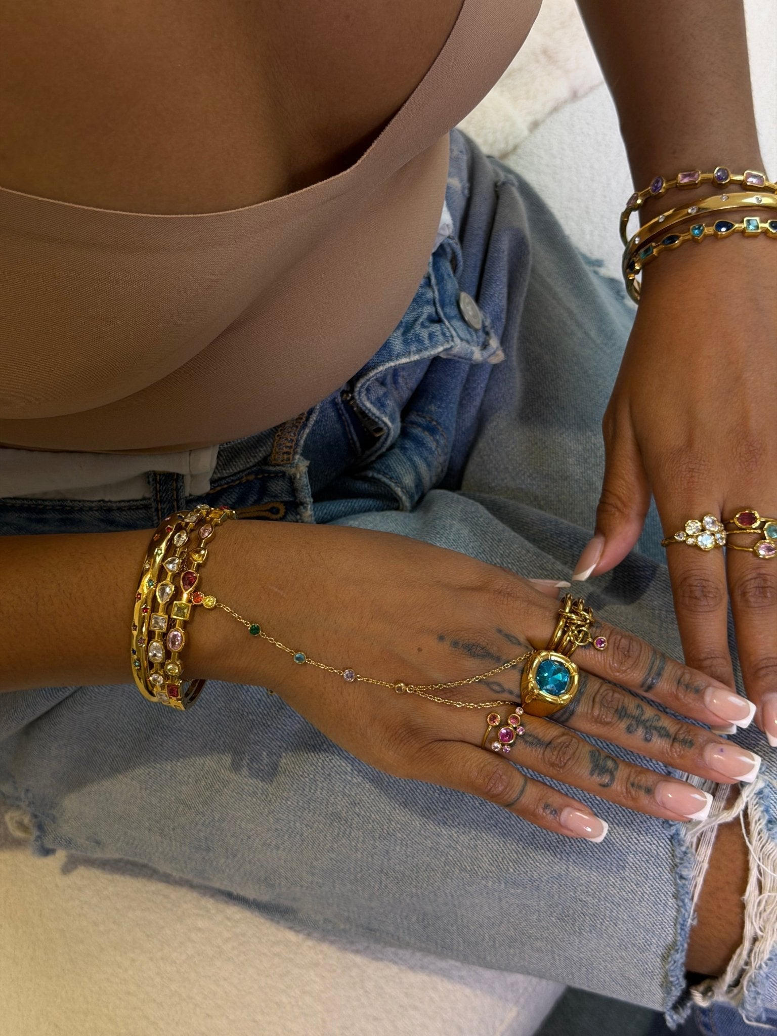 Allie Gold Bangle - ILLUSIVE JEWELS