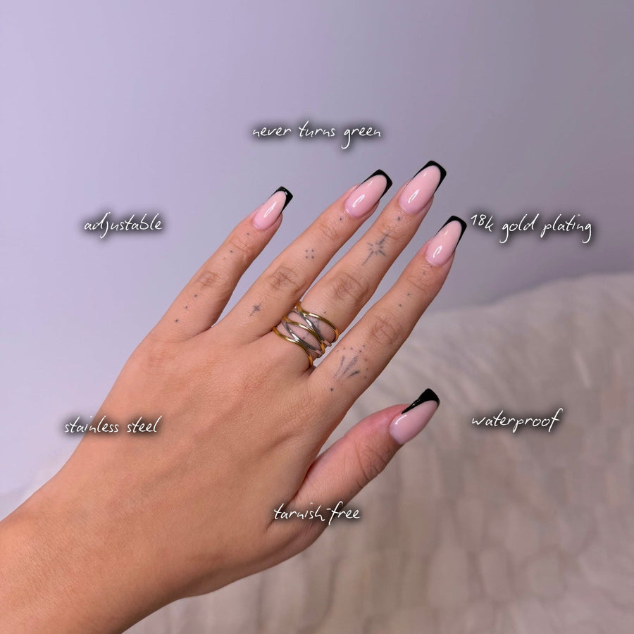 Clara Mixed Metal Ring — features