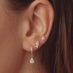 Romy Gold Teardrop Earring Set on model