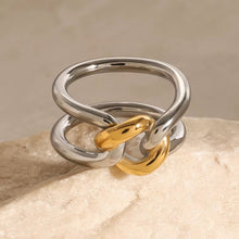 Gia Link Ring