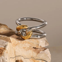 Gia Link Ring