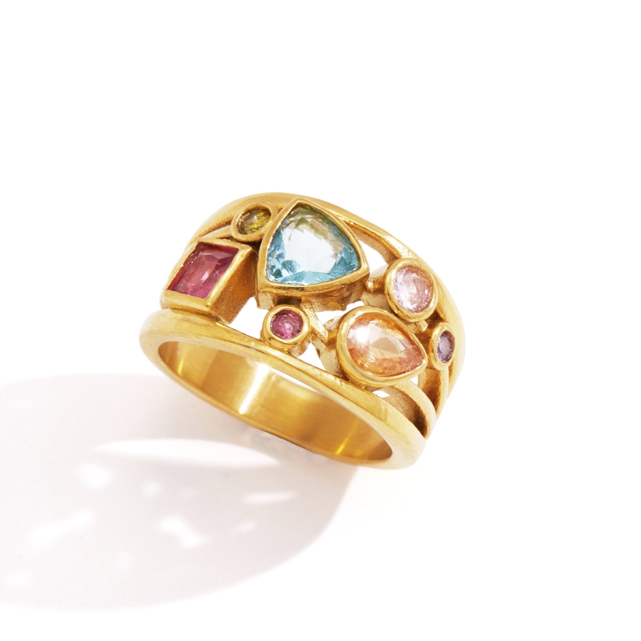Iris Gold Ring - ILLUSIVE JEWELS