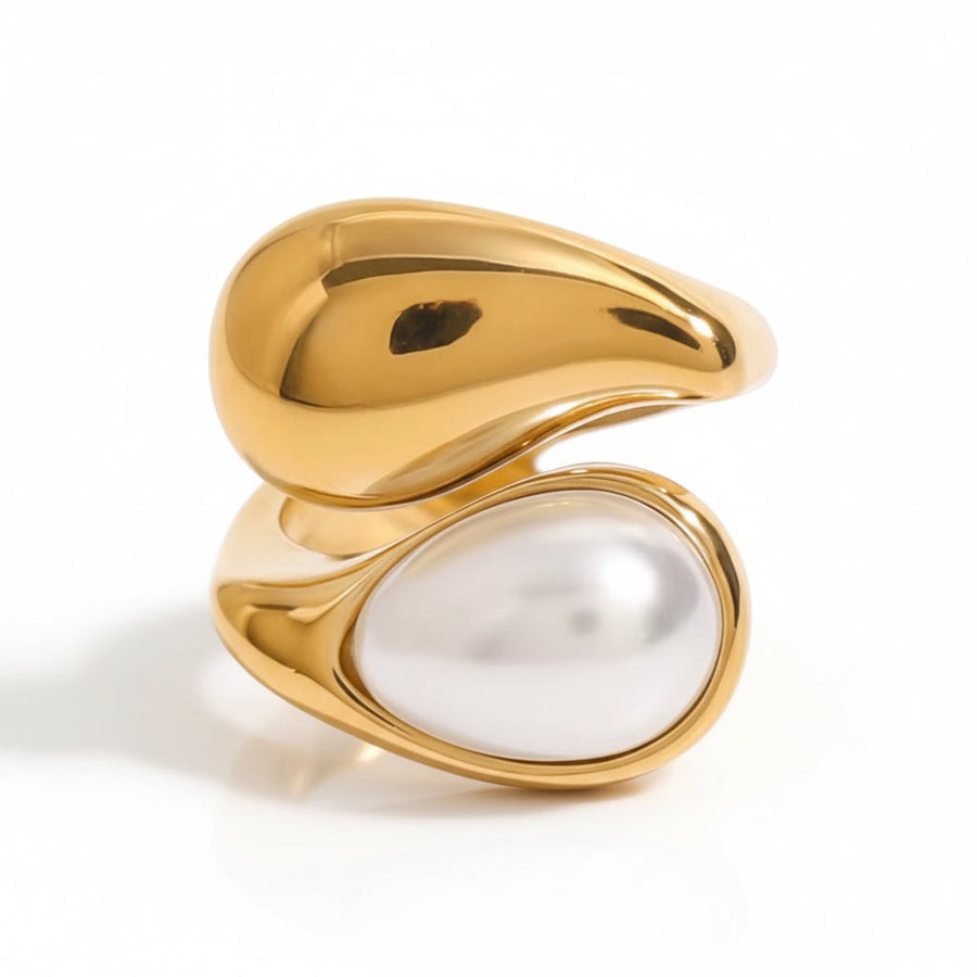 Pearl Chunky Gold Ring