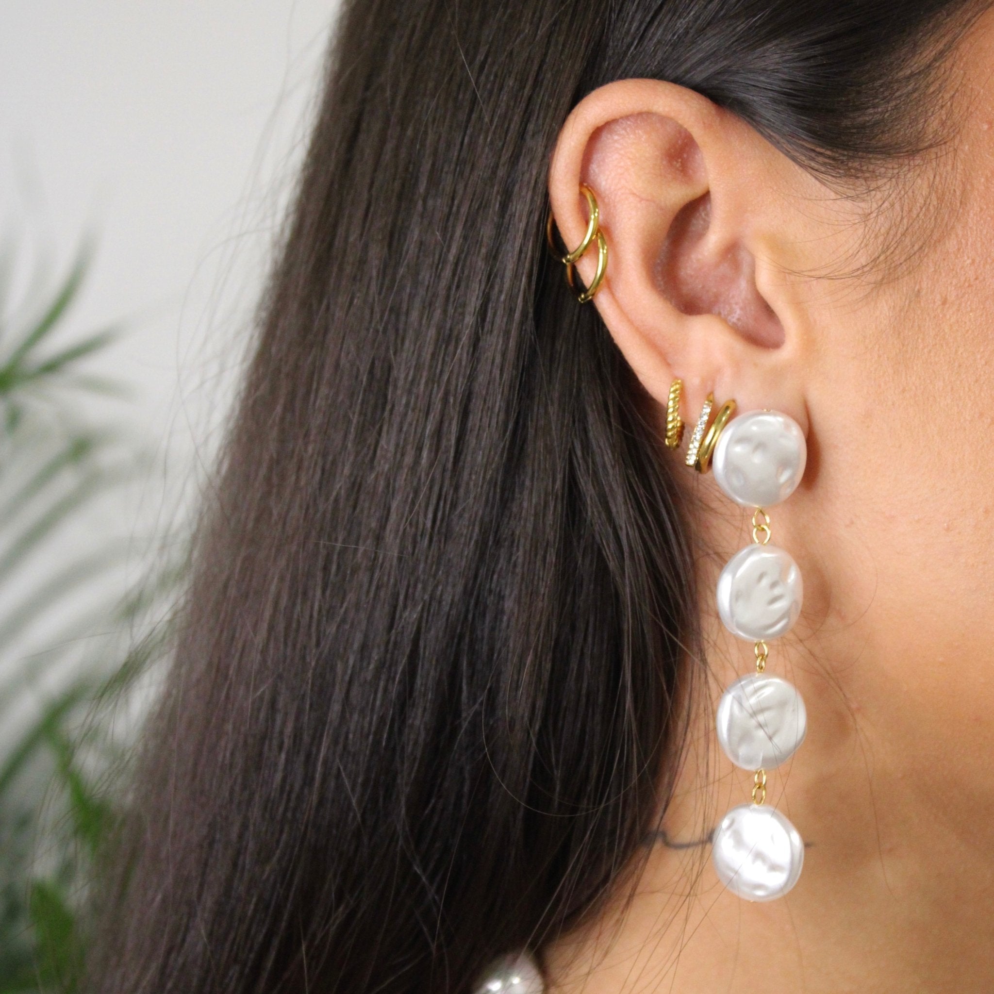Pearl Drops Earrings - ILLUSIVE JEWELS