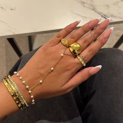 Pearl Hand Chain - ILLUSIVE JEWELS USA