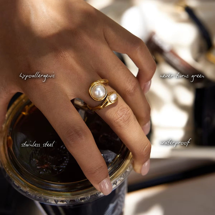 Pearl Twist Ring — features