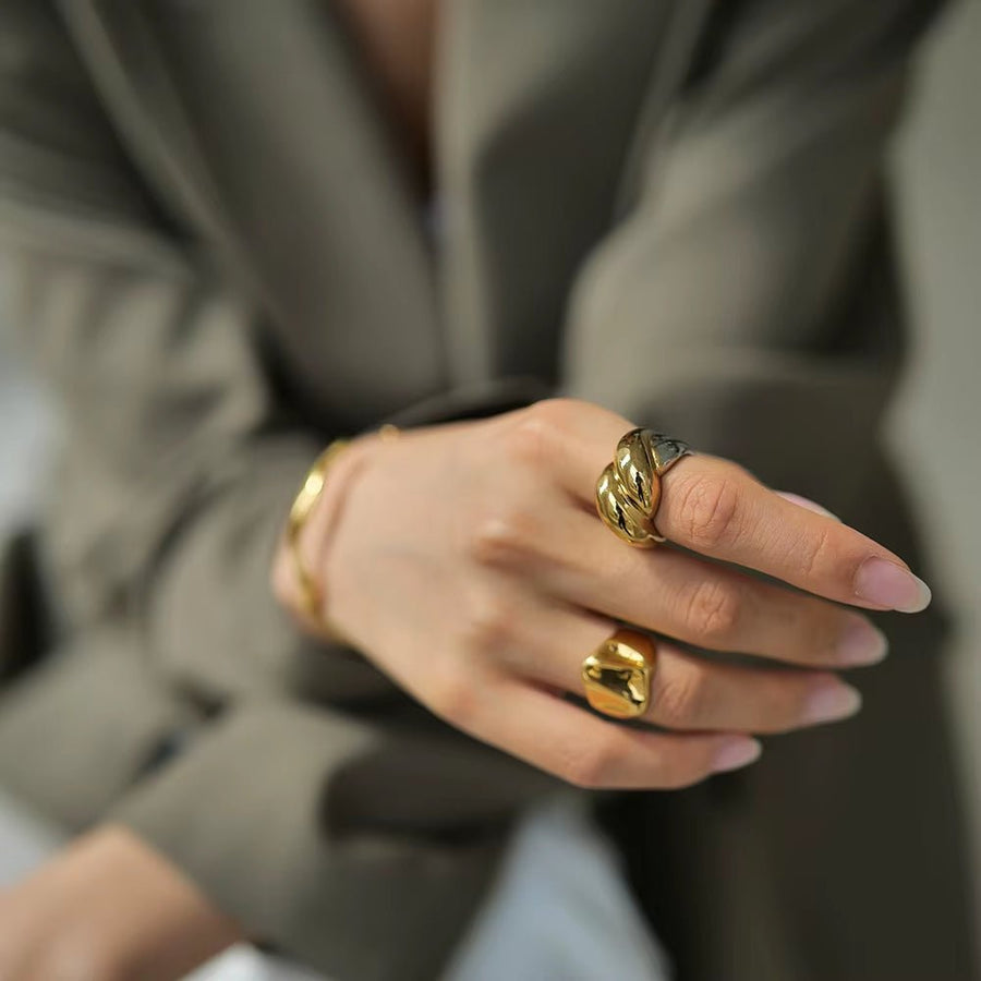 Rowan Gold Ring - ILLUSIVE JEWELS USA