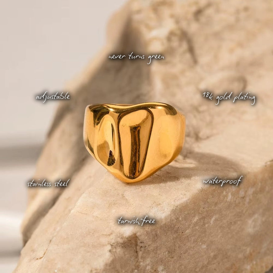 Rowan Gold Ring — features
