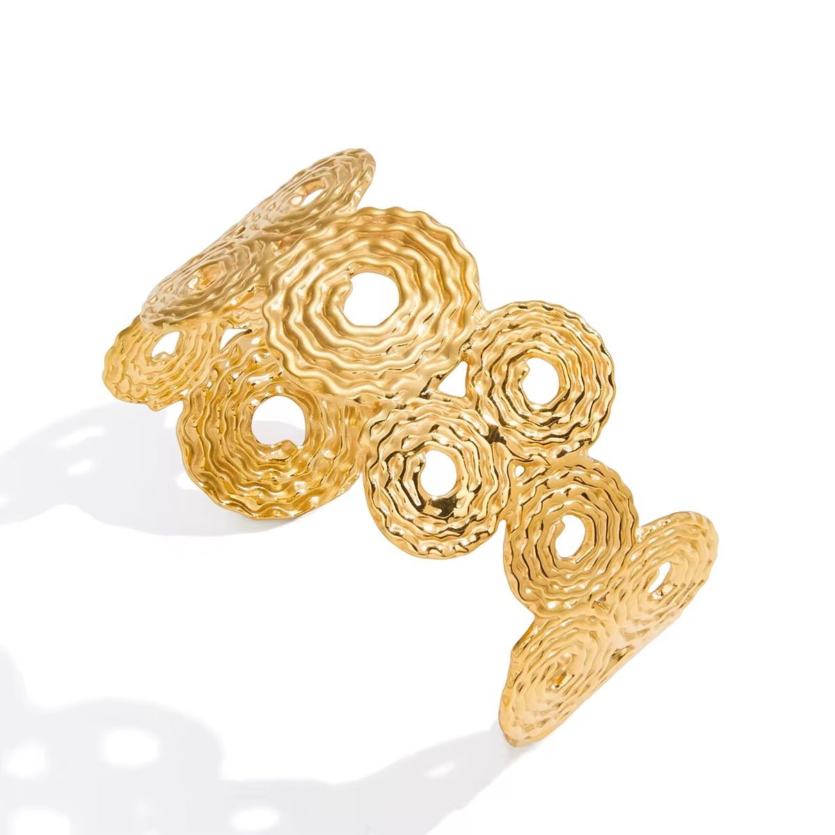 Soleia Gold Bangle - ILLUSIVE JEWELS