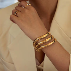 Soleia Gold Cuff Bracelet - ILLUSIVE JEWELS USA
