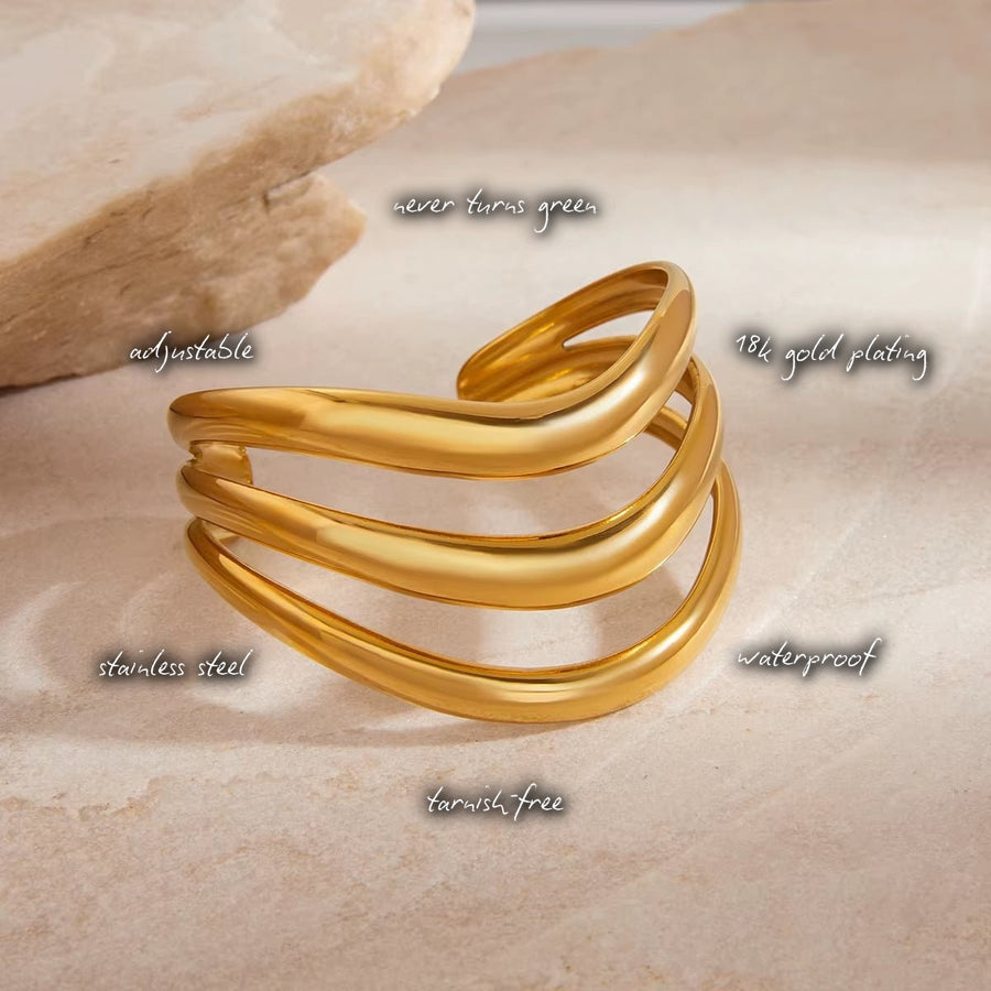 Soleia Gold Cuff Bracelet — features