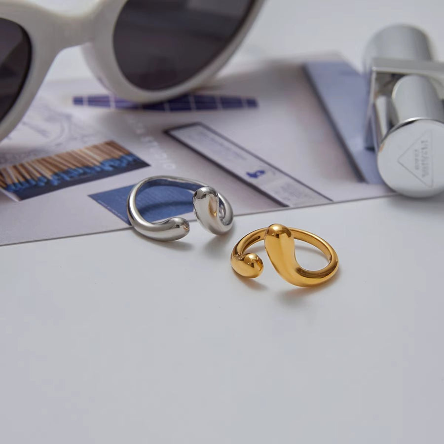 Tate Gold Ring - ILLUSIVE JEWELS USA